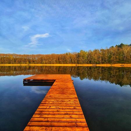 Domek Nad Jeziorem Klepnica Buitenkant foto